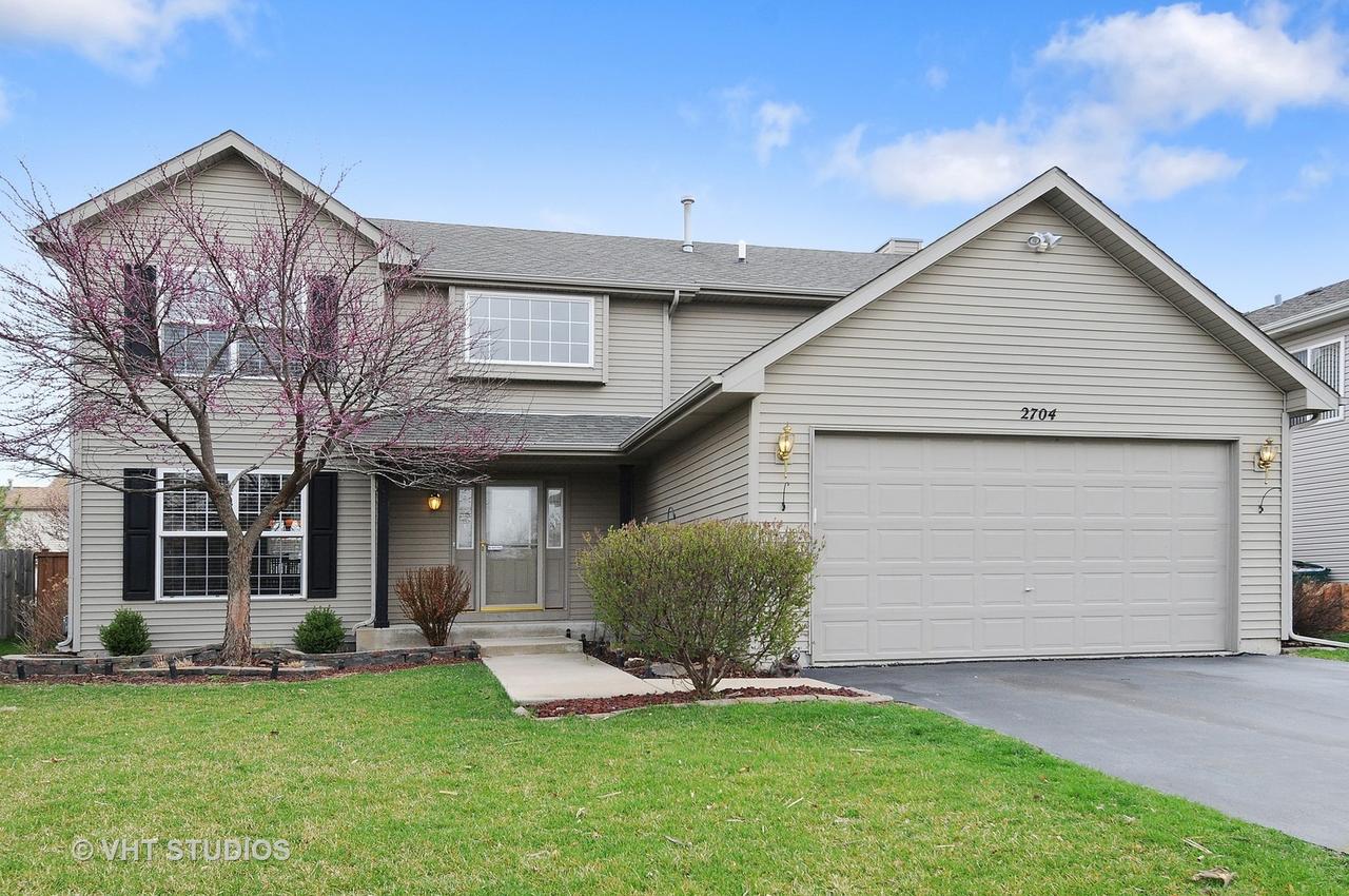 2704 Oasis Dr., Plainfield, IL 60586