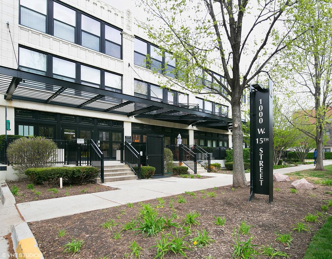 1000 W 15th St. #140, Chicago, IL 60608