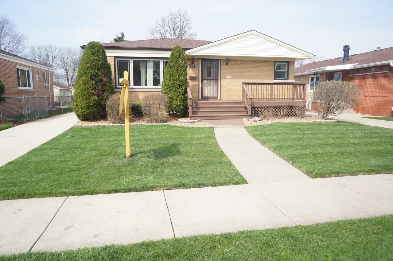 4608 W 99th St., Oak Lawn, IL 60453