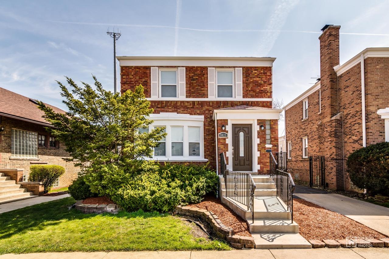 9025 S Marshfield Ave., Chicago, IL 60620