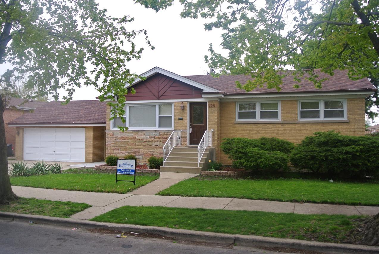 3942 W 83rd St., Chicago, IL 60652