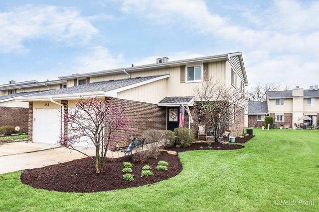 857 Queenswood Ct., Wheaton, IL 60189