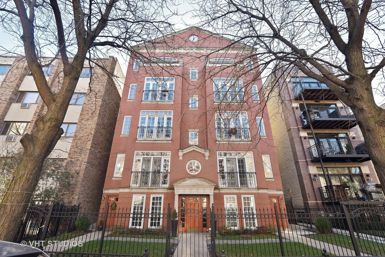 637 W Wrightwood Ave. #5W, Chicago, IL 60614
