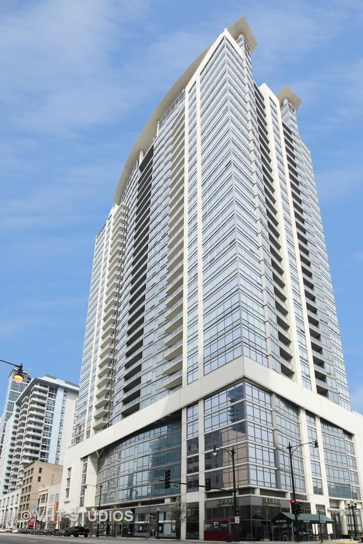100 E 14th St. #3004, Chicago, IL 60605