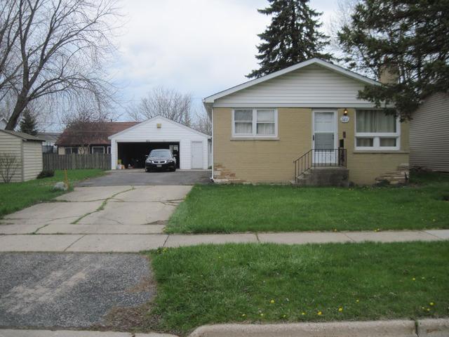 323 Brown St., Wauconda, IL 60084