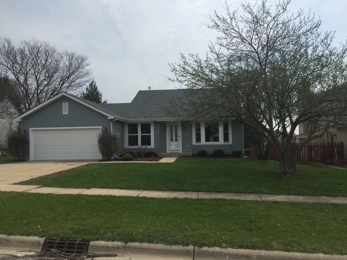 220 Veretta Ct., Mchenry, IL 60050