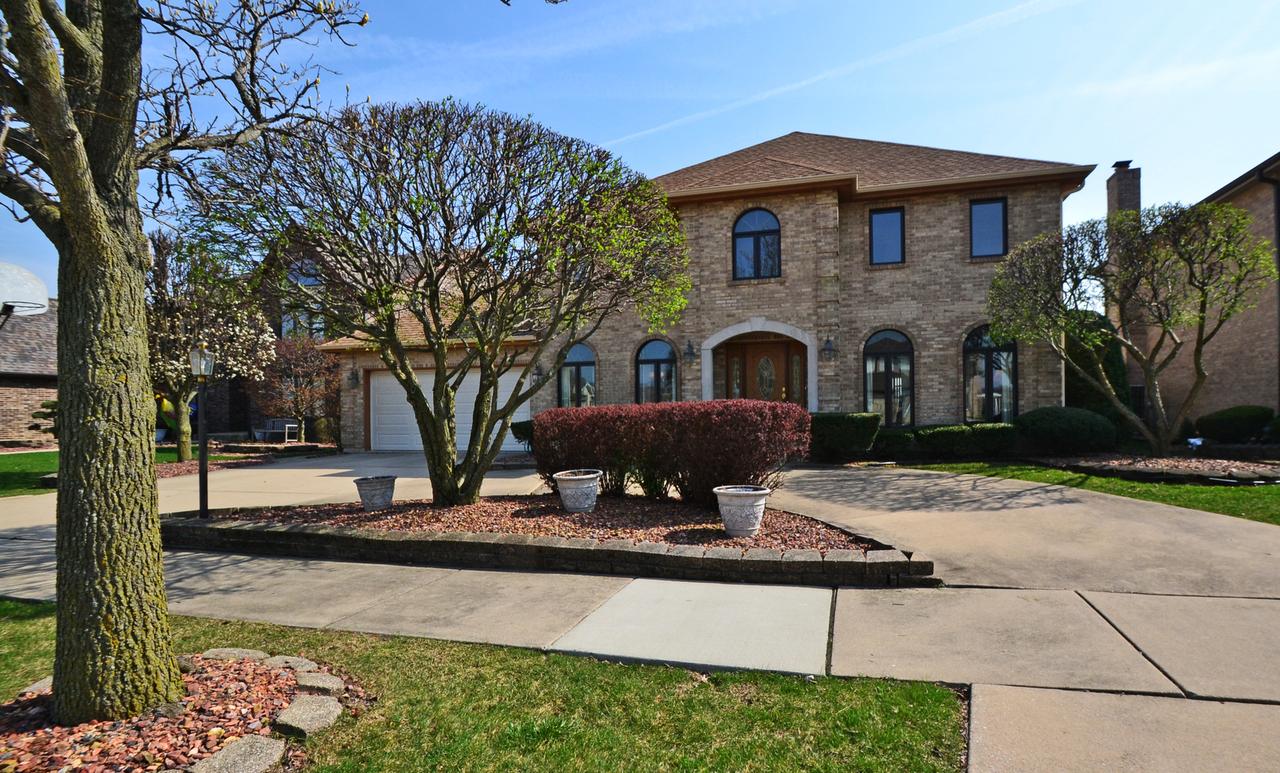 6255 Carriage Way, Oak Forest, IL 60452