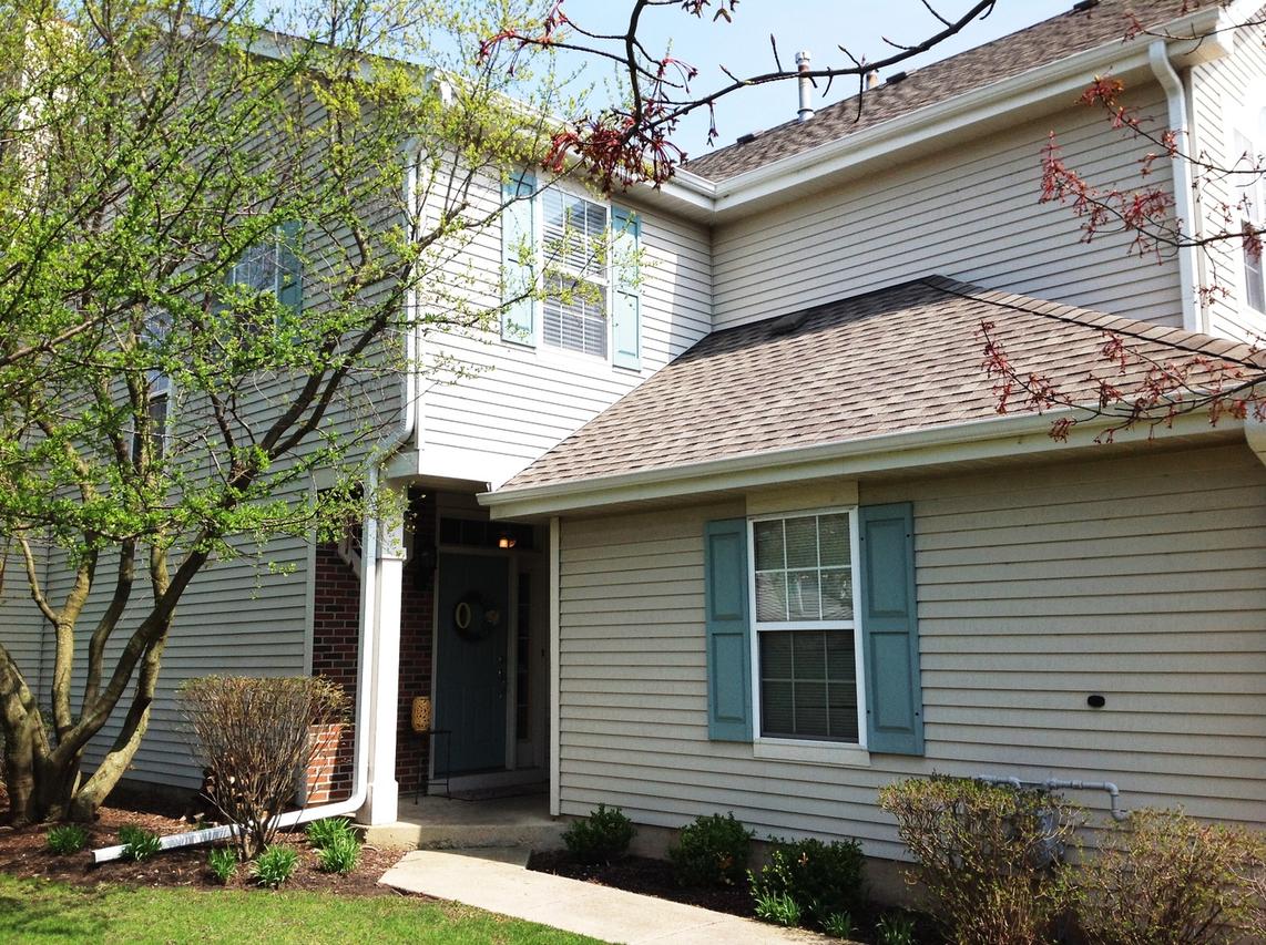 47 S Oakhurst Dr., Aurora, IL 60504