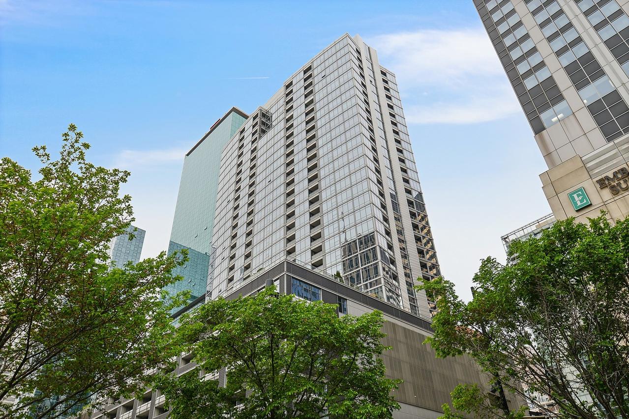 240 E Illinois St. #2309, Chicago, IL 60611