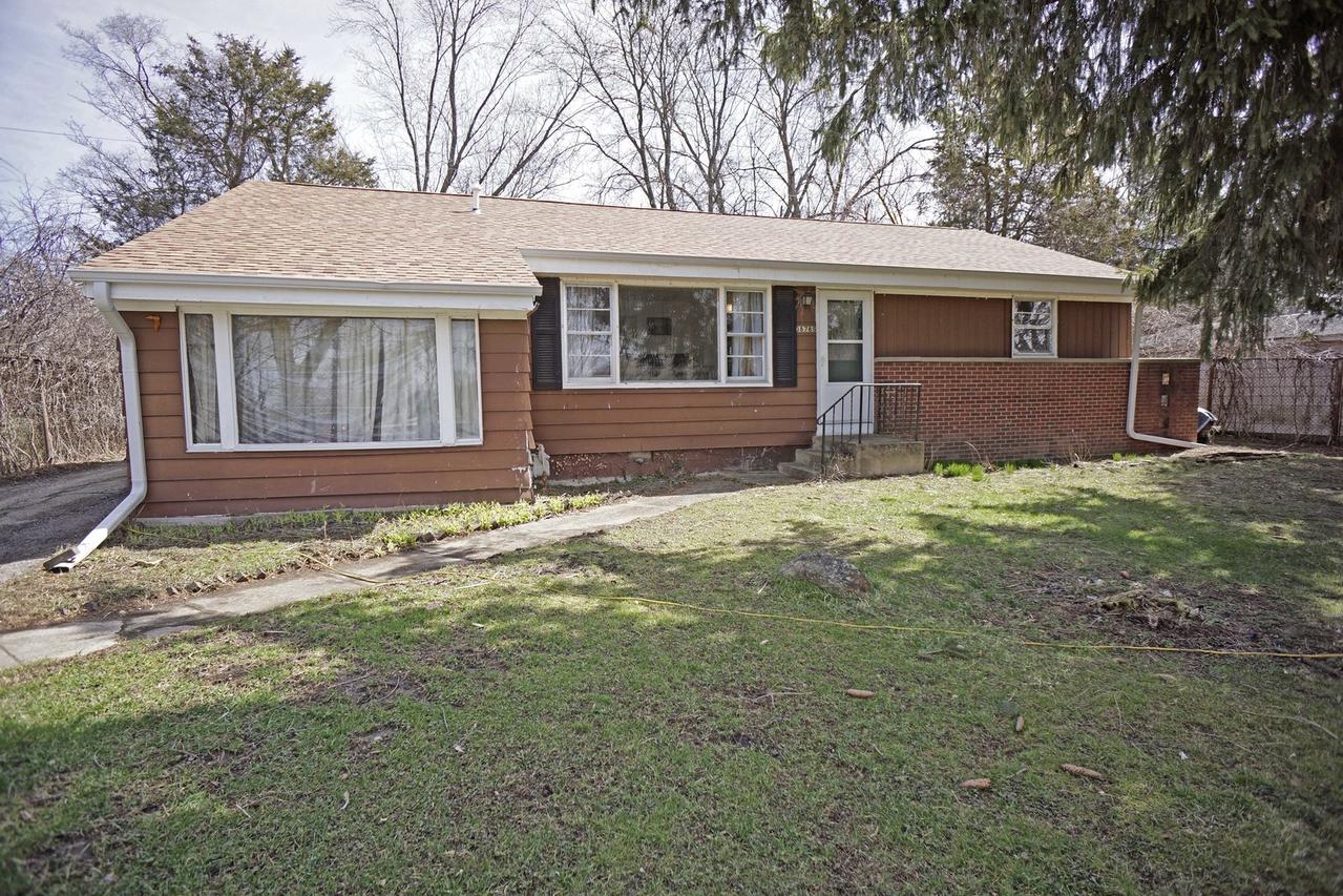 38785 N West Park Ave., Lake Villa, IL 60046