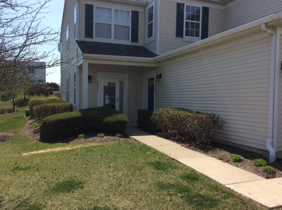 3056 Falling Waters Ln., Lindenhurst, IL 60046
