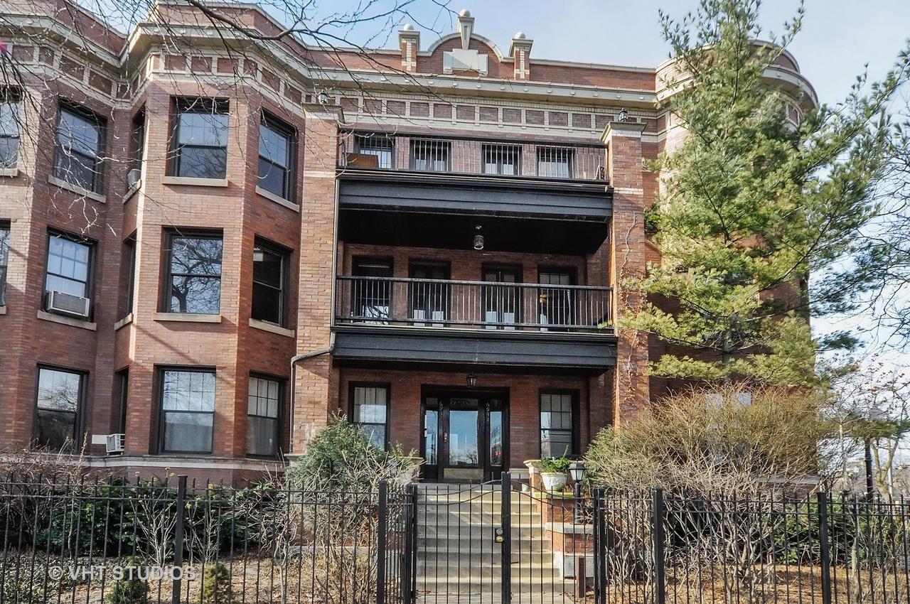 6934 N Sheridan Rd. #2, Chicago, IL 60626