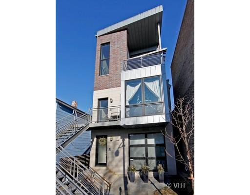 2438 W Bloomingdale Ave. #3, Chicago, IL 60647