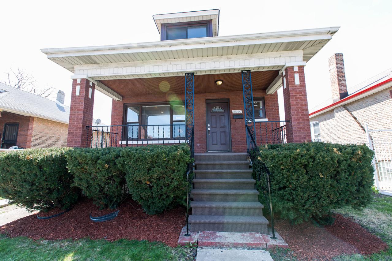 8632 S Hermitage Ave., Chicago, IL 60620