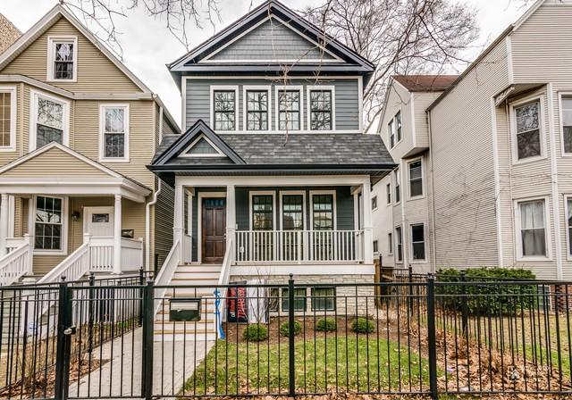 1917 W Larchmont Ave., Chicago, IL 60613