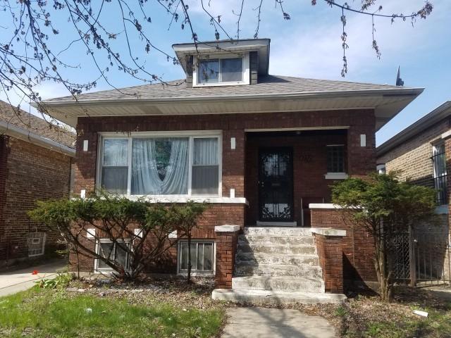8732 S Saginaw Ave., Chicago, IL 60617