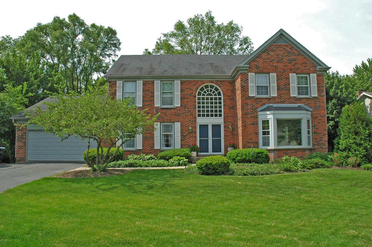 375 Covington Dr., Barrington, IL 60010