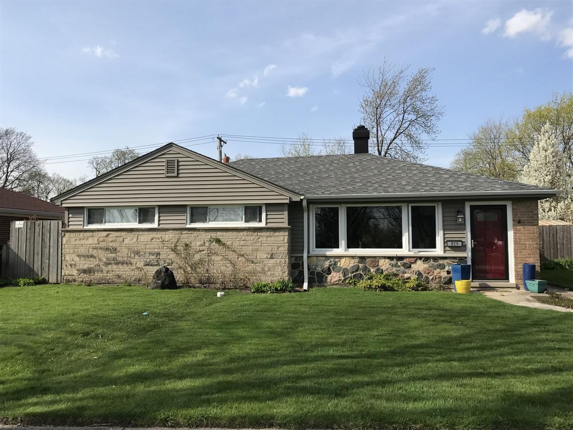 870 E Algonquin Rd., Des Plaines, IL 60016