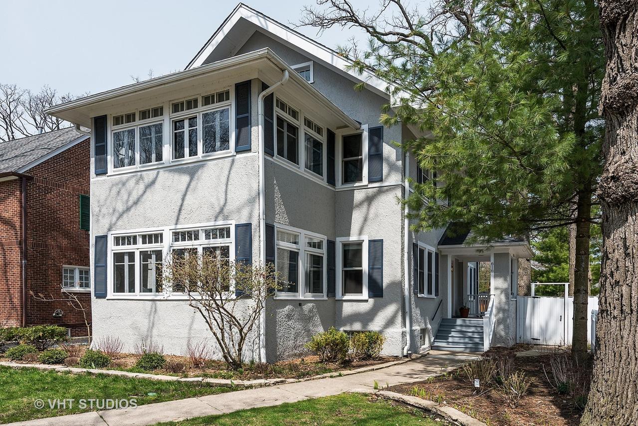 616 Gregory Ave., Wilmette, IL 60091