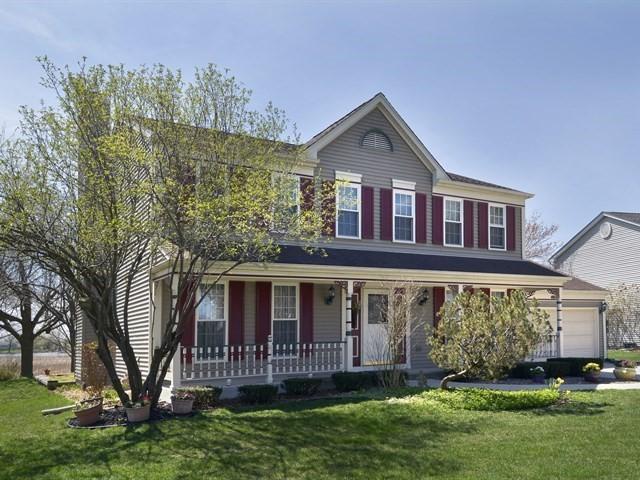 450 Willington Dr., Schaumburg, IL 60194