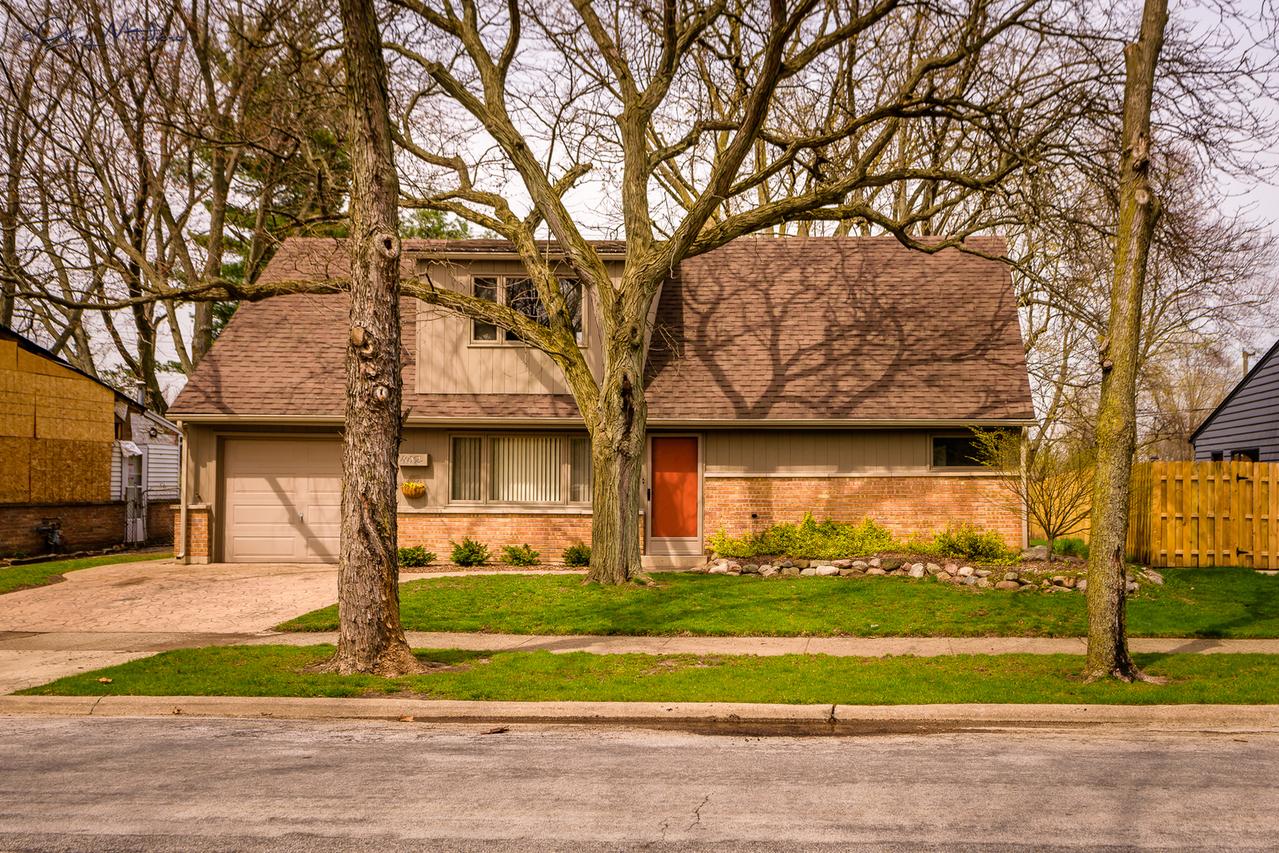 402 Winnebago St., Park Forest, IL 60466
