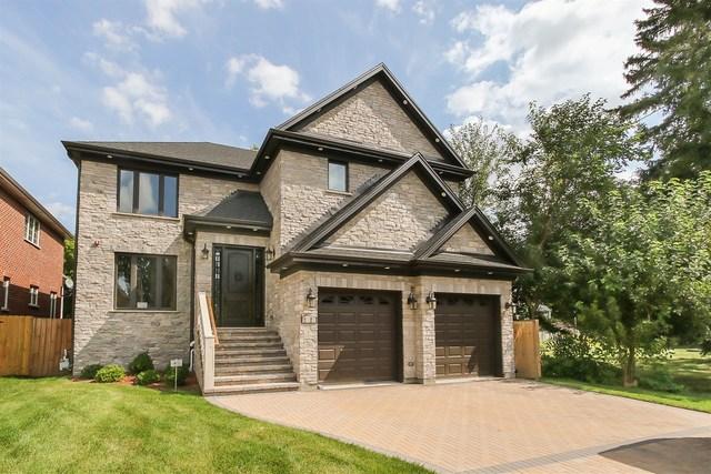 2323 Westview Dr., Des Plaines, IL 60018