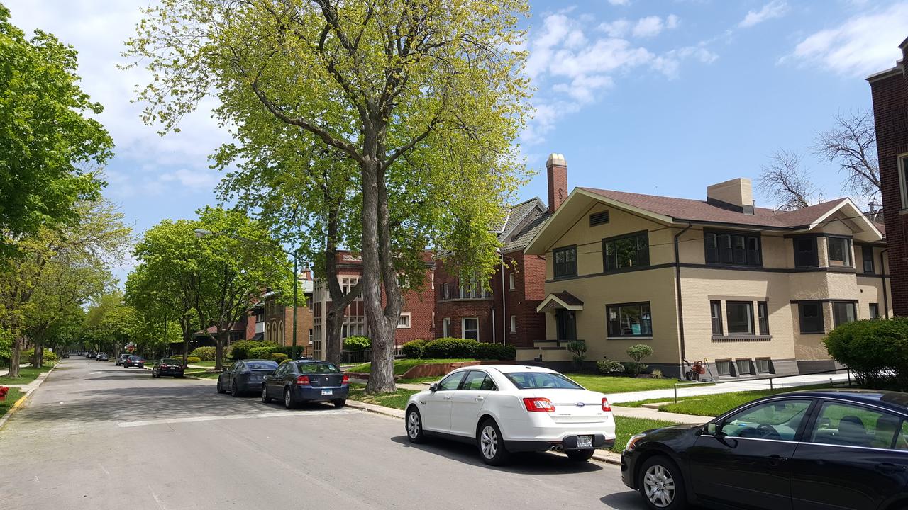 6935 S Chappel Ave., Chicago, IL 60649