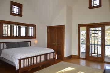 24719 W Lake Shore Dr., Round Lake Beach, IL 60073