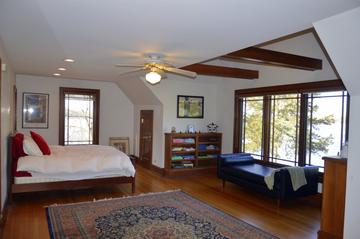 24719 W Lake Shore Dr., Round Lake Beach, IL 60073