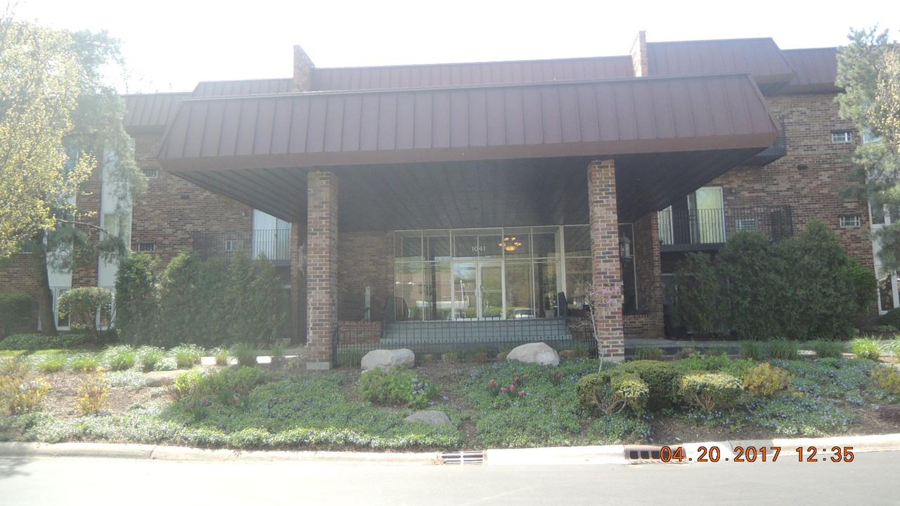 1041 W Ogden Ave. #329, Naperville, IL 60563