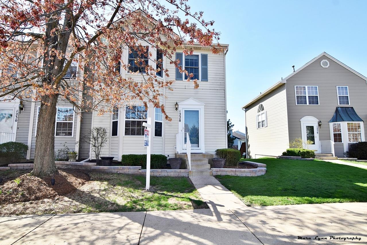 1228 Lencioni Ct., Geneva, IL 60134