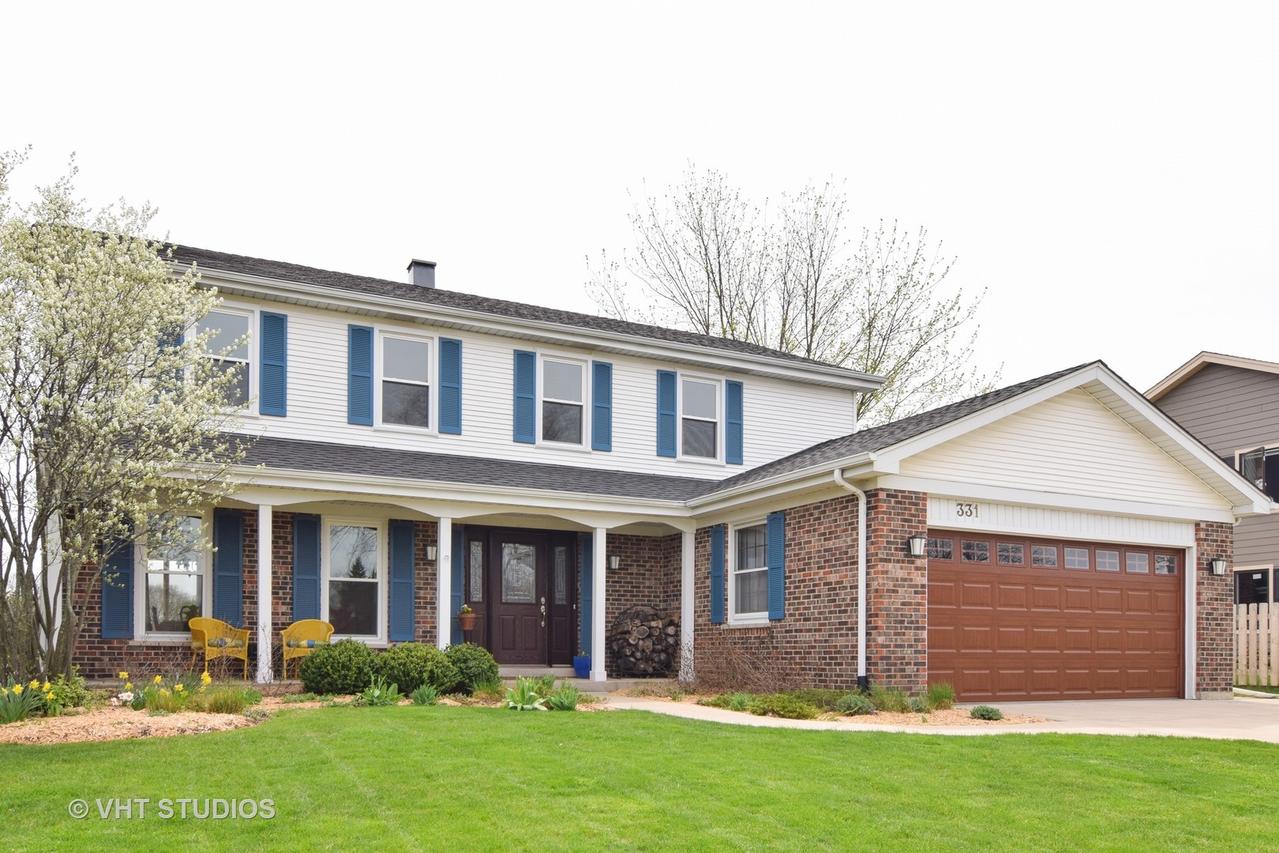 331 Hillside Ct., Schaumburg, IL 60193