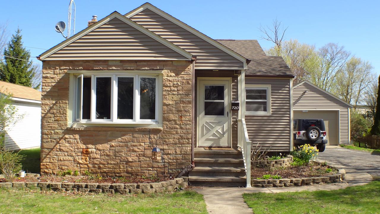 720 E Prairie St., Marengo, IL 60152