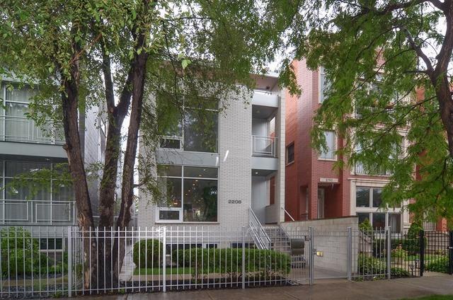 2206 W Huron St., Chicago, IL 60612