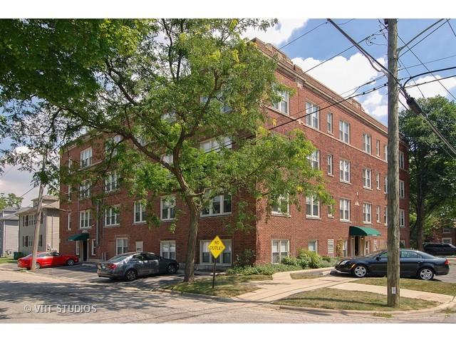 601 N Ashland Ave. #E3, La Grange Park, IL 60526