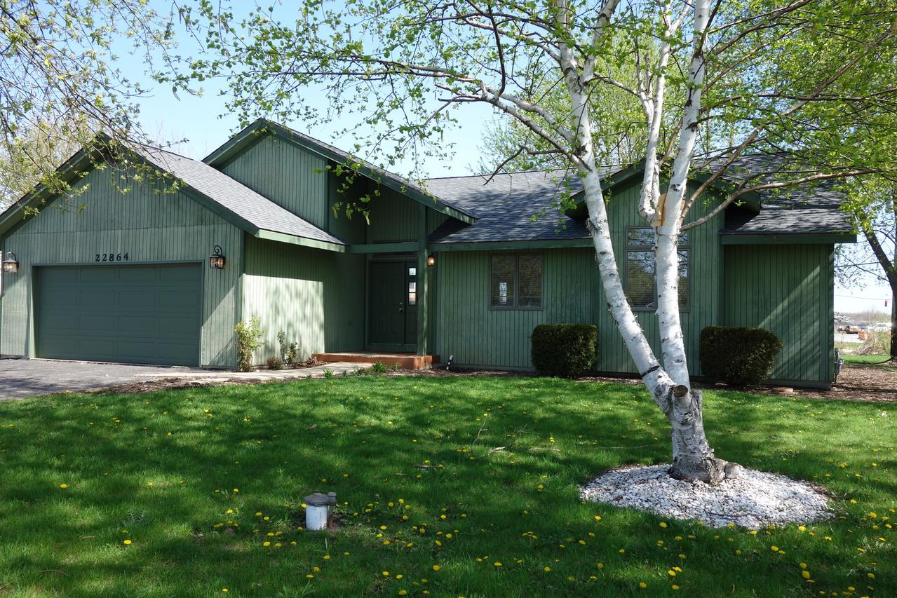 22864 W Charlotte Rd., Plainfield, IL 60586