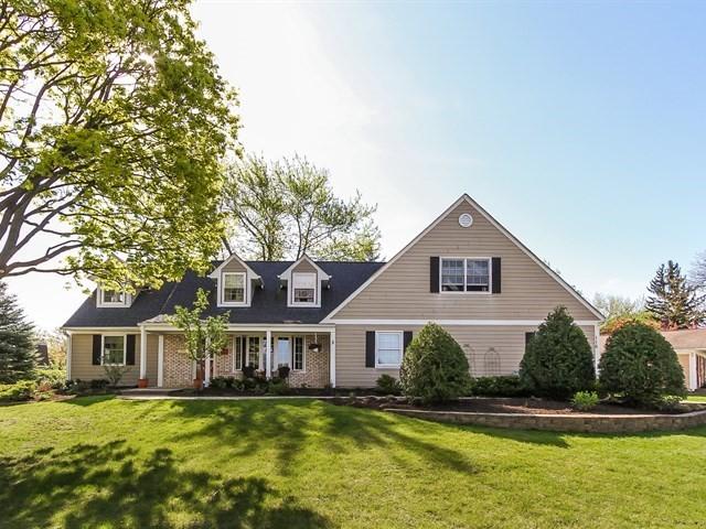115 Cloverdale Ln., Schaumburg, IL 60194