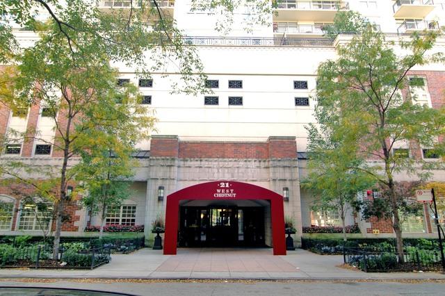 21 W Chestnut St. #1206, Chicago, IL 60610