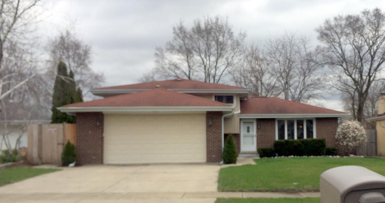 7449 S 88th Ave., Justice, IL 60458