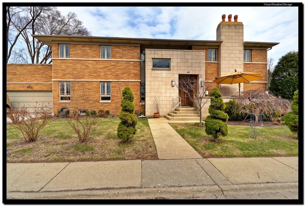 6605 N Ionia Ave., Lincolnwood, IL 60712