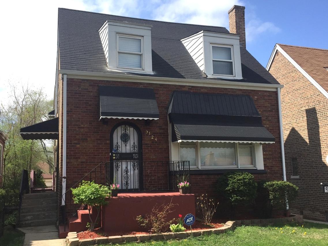 9124 S Luella Ave., Chicago, IL 60617