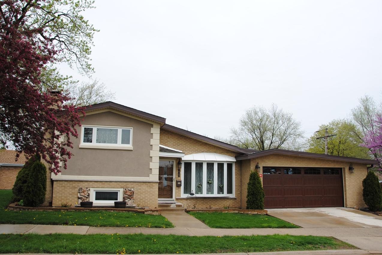 607 N Craig Pl., Addison, IL 60101