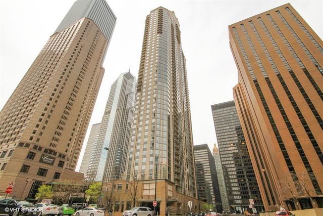 222 N Columbus Dr. #805, Chicago, IL 60601