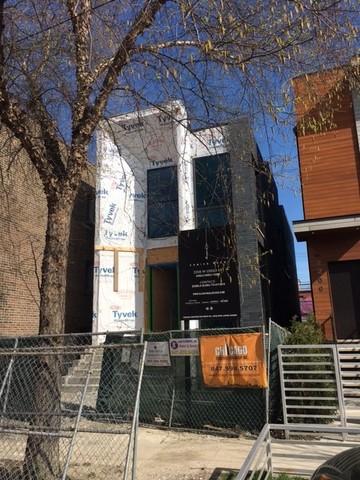 2208 W Ohio St., Chicago, IL 60612