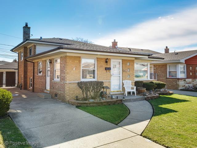 8615 S Tripp Ave., Chicago, IL 60652