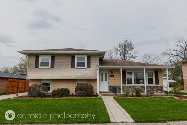 10526 S Aspen Dr., Palos Hills, IL 60465