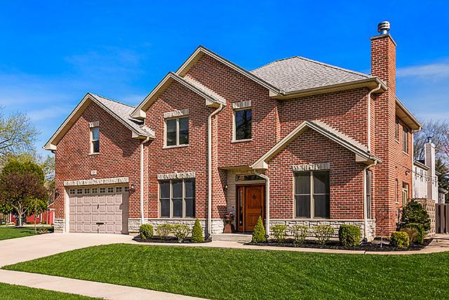 104 E Glade Rd., Palatine, IL 60067