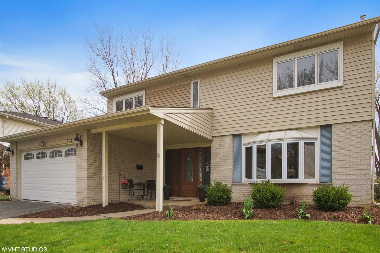 703 W Haven Dr., Arlington Heights, IL 60005