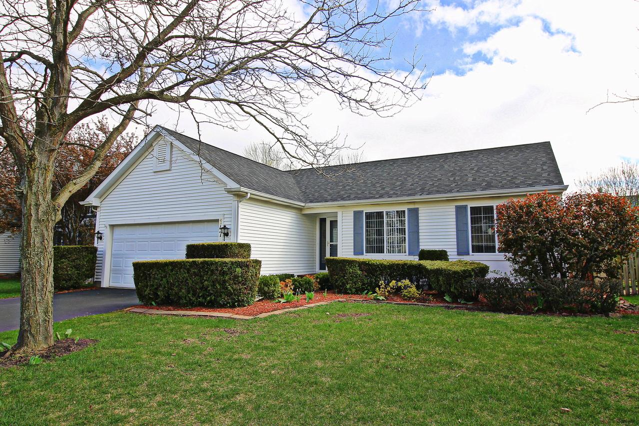 147 Bay View Ln., Grayslake, IL 60030