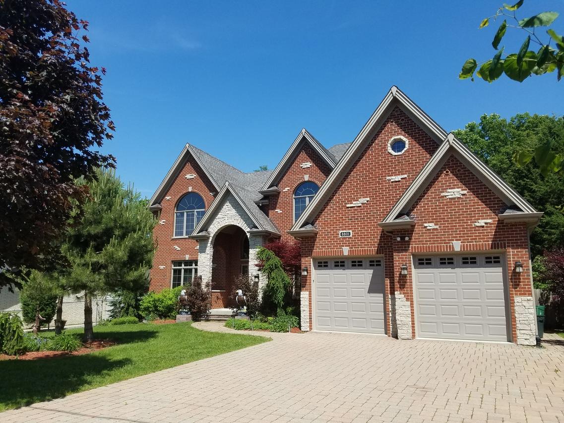 8801 Skyline Dr., Burr Ridge, IL 60527